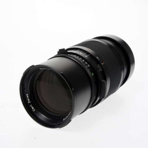 Hasselblad Carl Zeiss Sonnar CF f/4 180mm T* Lens