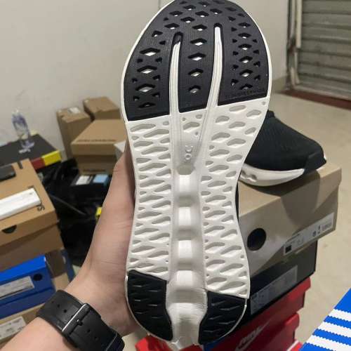 On Running Cloudsurfer