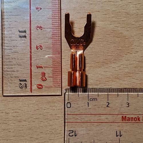 紫銅叉插頭，全新，8粒 spade connector for speakers