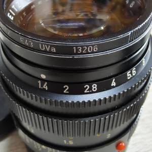 Leica Summilux 50mm f1.4 lens