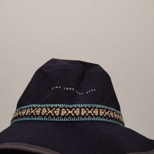 ad-lib Life is Now 帽子