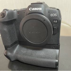 Canon R8 連battery grip