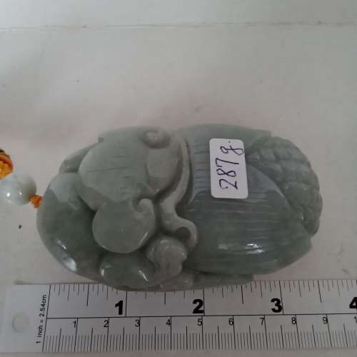 翡翠A玉油青貔貅粟米擺件/手把件約三點五寸.重287克。好工好水頭，辟邪招財有米。...