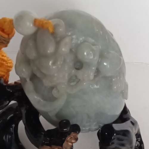 翡翠A玉油青貔貅粟米擺件/手把件約三點五寸.重287克。好工好水頭，辟邪招財有米。...