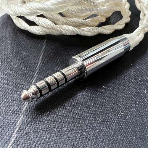 BS Audio 4絞大白蛇 耳機升級線 (99%新)