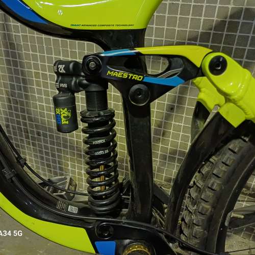 Giant Glory Advanced