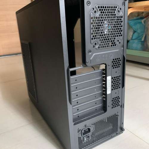 Cooler Master N400 + Antec 550W 火牛