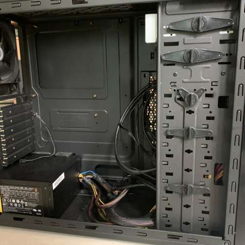 Cooler Master N400 + Antec 550W 火牛