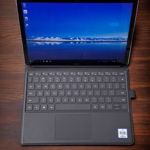 Huawei Matebook E Snapdragon 850