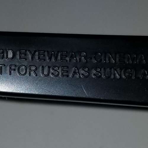 **僅剩 1 件 3D眼镜 手提眼镜袋 3D Eyeglasses with Carrying Bag **ONLY 1pc LEFT