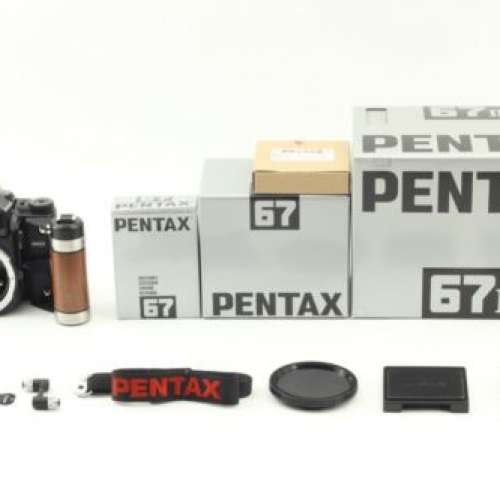[Near Mint] Pentax 67II + AE prism