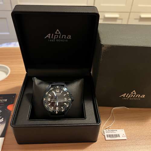 Alpina X smart watch