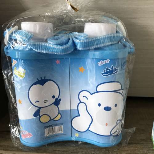 全新 馬口鐵瓶身 雙飲水壼 獨立內膽 可裝不同飲品 ，油麻地交。