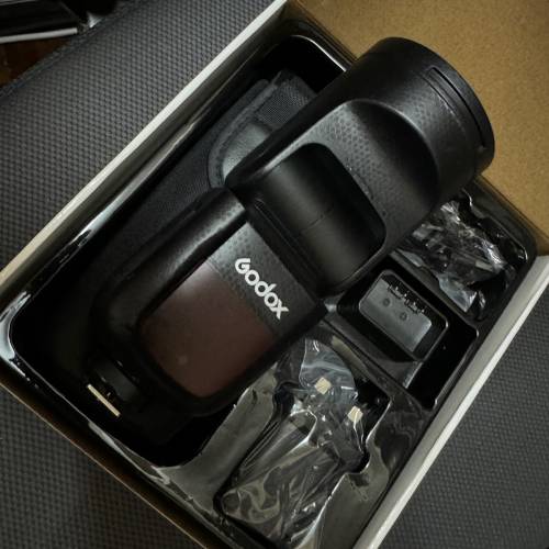 神牛 Godox V1 閃光燈 canon mount (適合R3, R6, R5, R7, R8…)