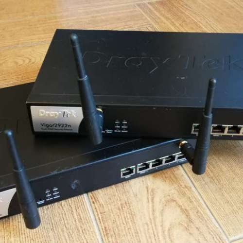 $700  2個 Draytek 2922n WiFi VPN Router
