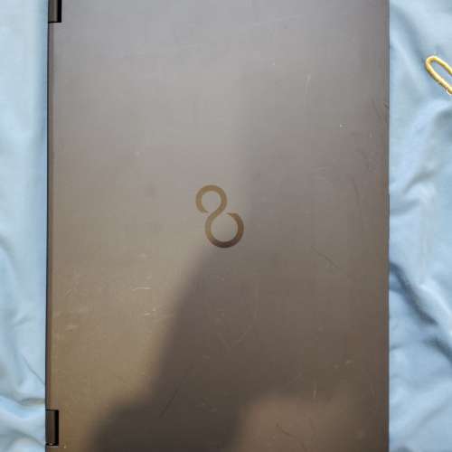 Fujitsu U758 15.6 inch laptop computer i7