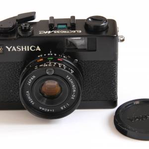 Yashica Electro 35MC black 最小型Yashica電子35相機