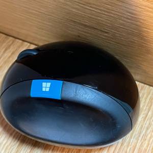 Microsoft Sculpt Ergonomic Mouse 人體工學無線滑鼠