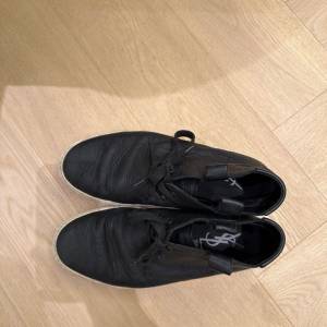 新淨全正常 YSL  saint Laurent high tops 黑色 悠閒鞋 Comfort Shoes 42 EU42 真...