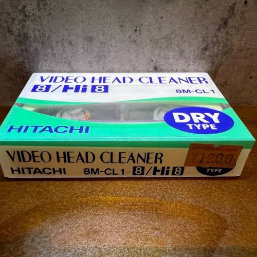 Hitachi 8M-CL1 V8 Hi8 Video Head Cleaner - Dry Type