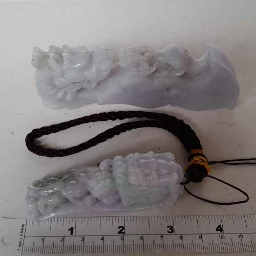 一手兩件翡翠A玉望子成龍擺件，3/5吋，淺紫色調圓滑好水頭，每件原價880元現兩件共...
