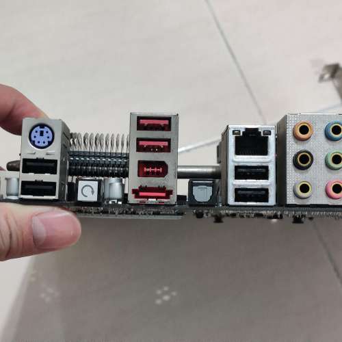 X5670 CPU連Asus ROG Rampage II Gene底板