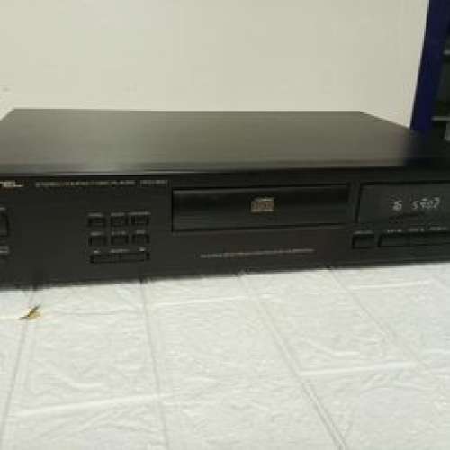 Rotel RCD950 CD PLAYER