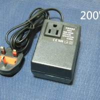 220V - 110V 純銅線圈變壓器 日本美國台灣電器適用 功率 200W / 300W