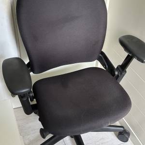 Steelcase Leap v1電腦椅
