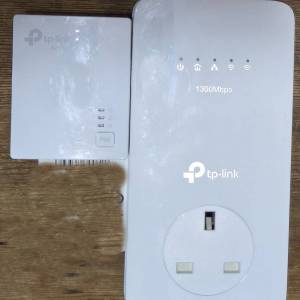 P-LINK 1000/1300mbps HOMEPLUG with wifi extender  一對