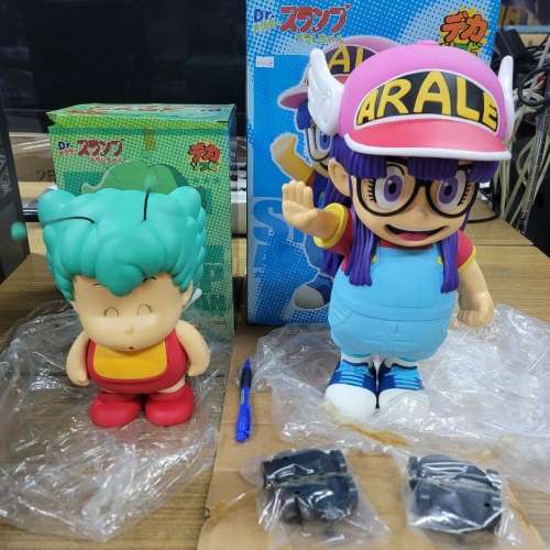 正版 SOFUBI Dr.slump IQ博士 則巻小雲,小吉一對 3/4 inches (40cm)