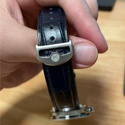 全新黑色皮帶奢華男士腕錶