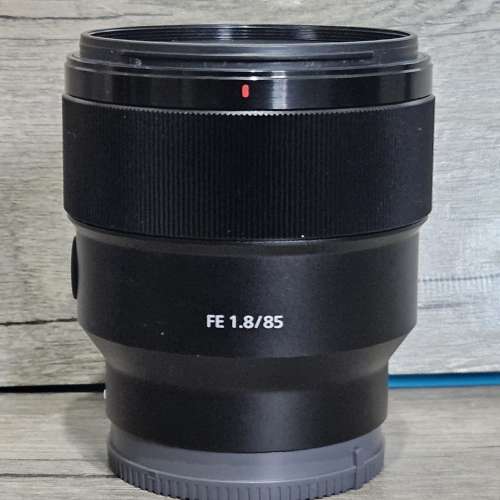 Sony FE 85mm F1.8