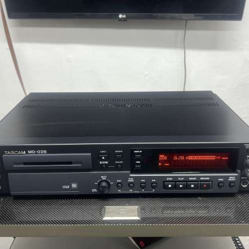 TASCAM 天琴MD 02B 专业MD机 有遙控有盒 陳列品