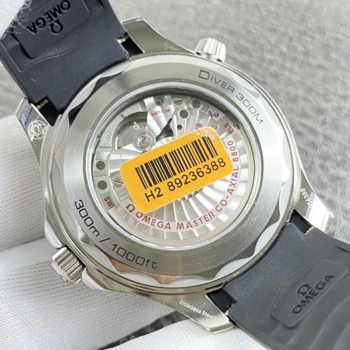 海馬系列300米潜水腕表全網獨家品質