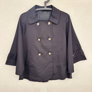 100% NEW - 寶藍色斗篷外套 Size M - Navy Cloak 購於日本（包順豐智能櫃）