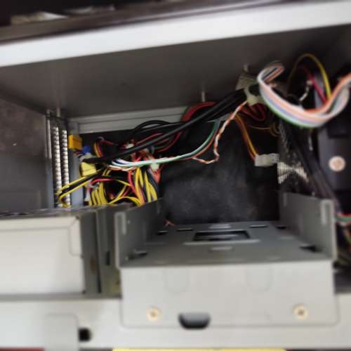 新淨, 完整    Silverstone SG05  ITX 機箱  +  FSP  SFX 300W  PSU