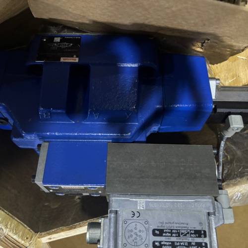Rexroth0811404441 4WRLE 27  Q4-430M-30/G24K0/AM