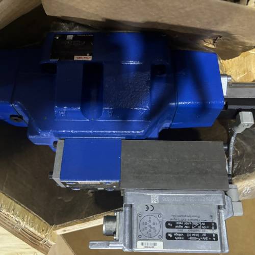 Rexroth0811404441 4WRLE 27  Q4-430M-30/G24K0/AM