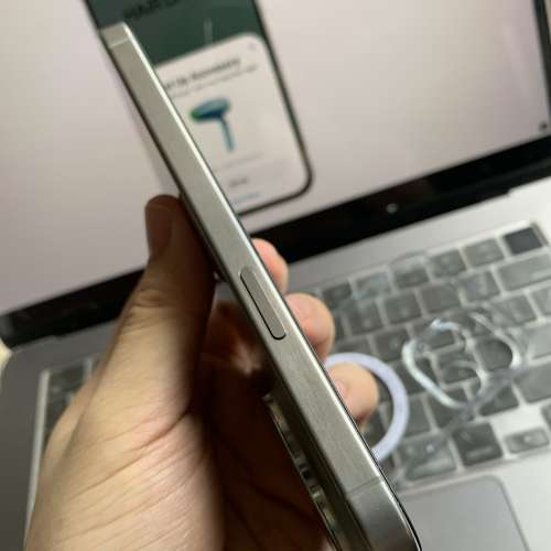Iphone 15 512 gb pro max titanium 原色