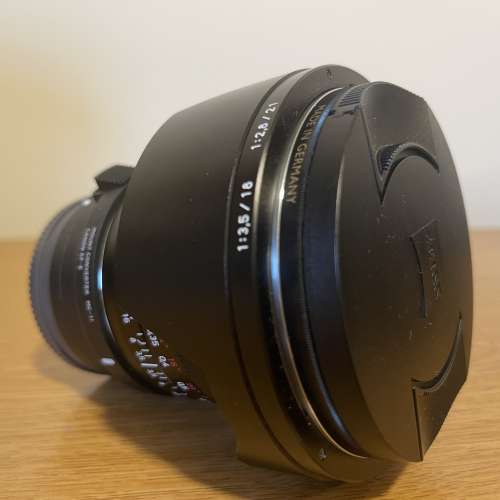 ZEISS Distagon T* 18mm f/3.5 ZE Wide Angle Lens Canon EF Mounts ZE1835ZEC