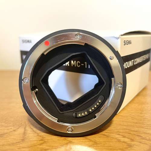 ZEISS Distagon T* 18mm f/3.5 ZE Wide Angle Lens Canon EF Mounts ZE1835ZEC