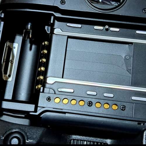 NIKON F-90X 菲林相機連原廠MB-10直倒