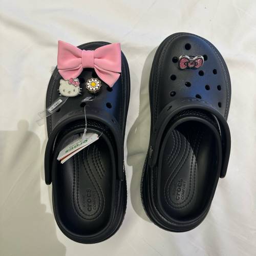 韓國🇰🇷Crocs 熱賣款🔥雪屋