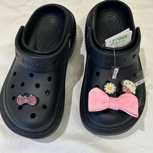 韓國🇰🇷Crocs 熱賣款🔥雪屋