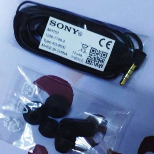 全新原裝 Sony MH750 立體聲耳機 3.5 mm插口 手機適用