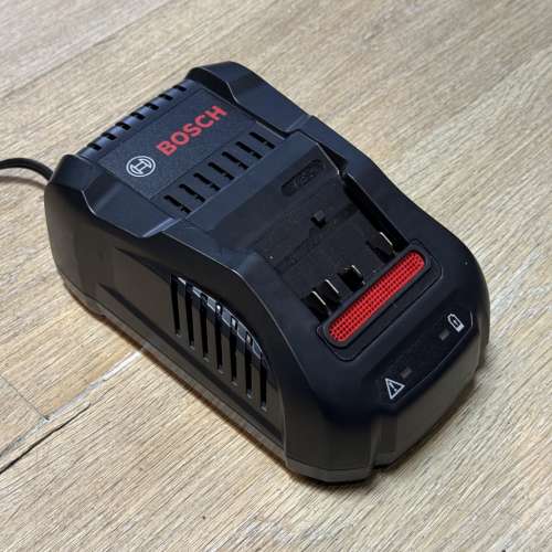 BOSCH 博世 無碳刷 18v 電鑽, 1電 1叉 / GSB18V-535C / 港版同級 GSB 18V-50