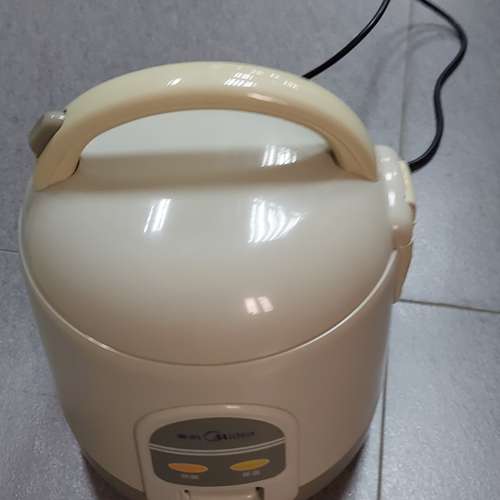 美的 Midea 0.8L 迷你電飯煲 rice cooker