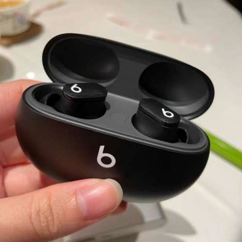Beats studio buds 藍牙耳機