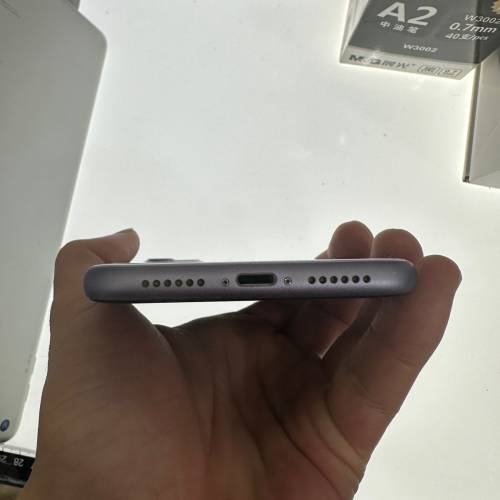 iPhone 11 256gb 紫色 港版行貨